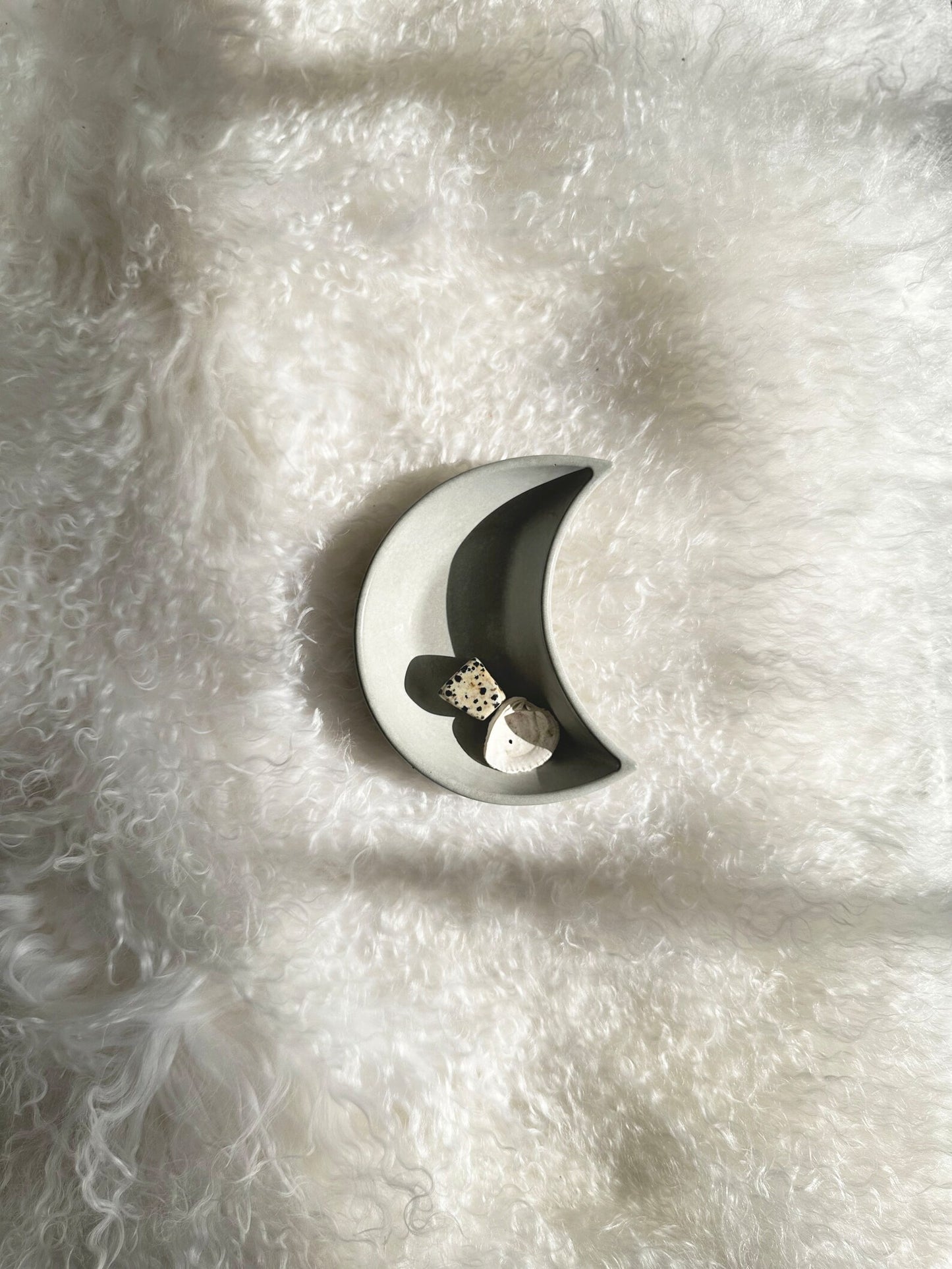 Moon Concrete Tray