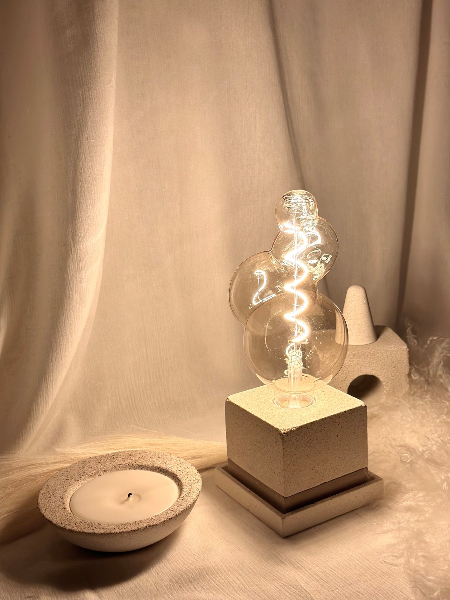 Bubble Table Lamp