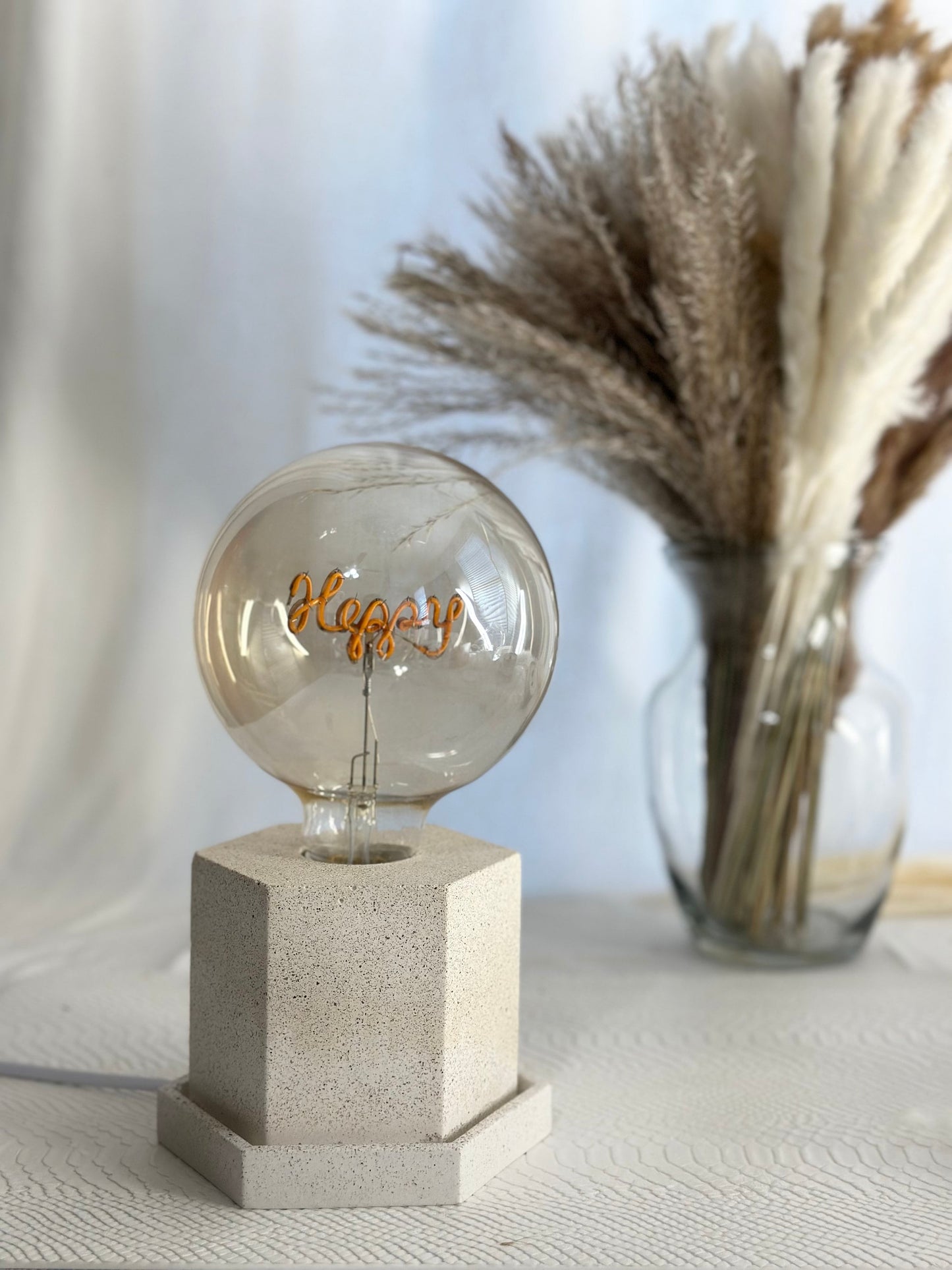 Happy Bulb Table Lamp