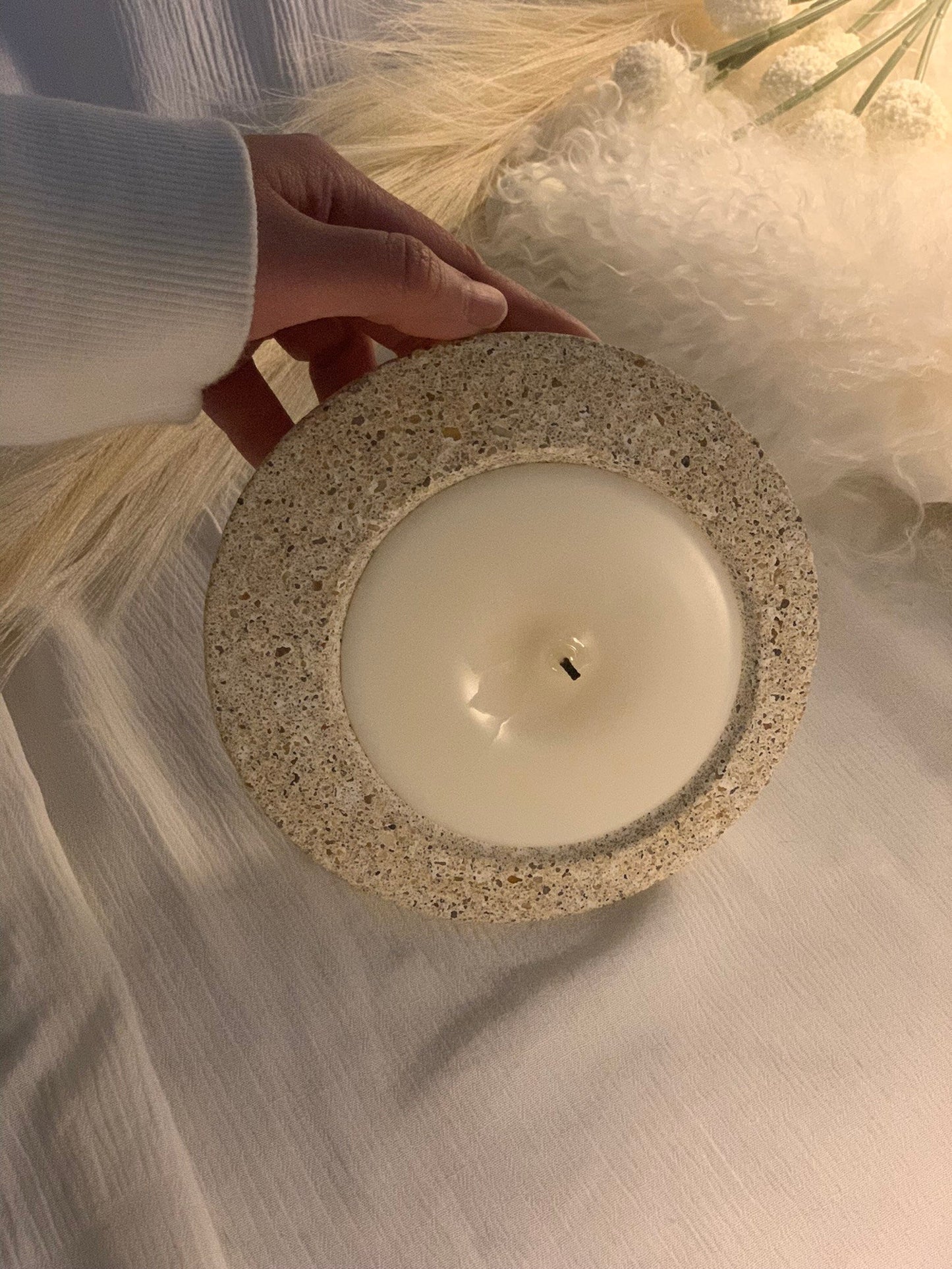 Wide Rim Stone Feel Bowl Candle