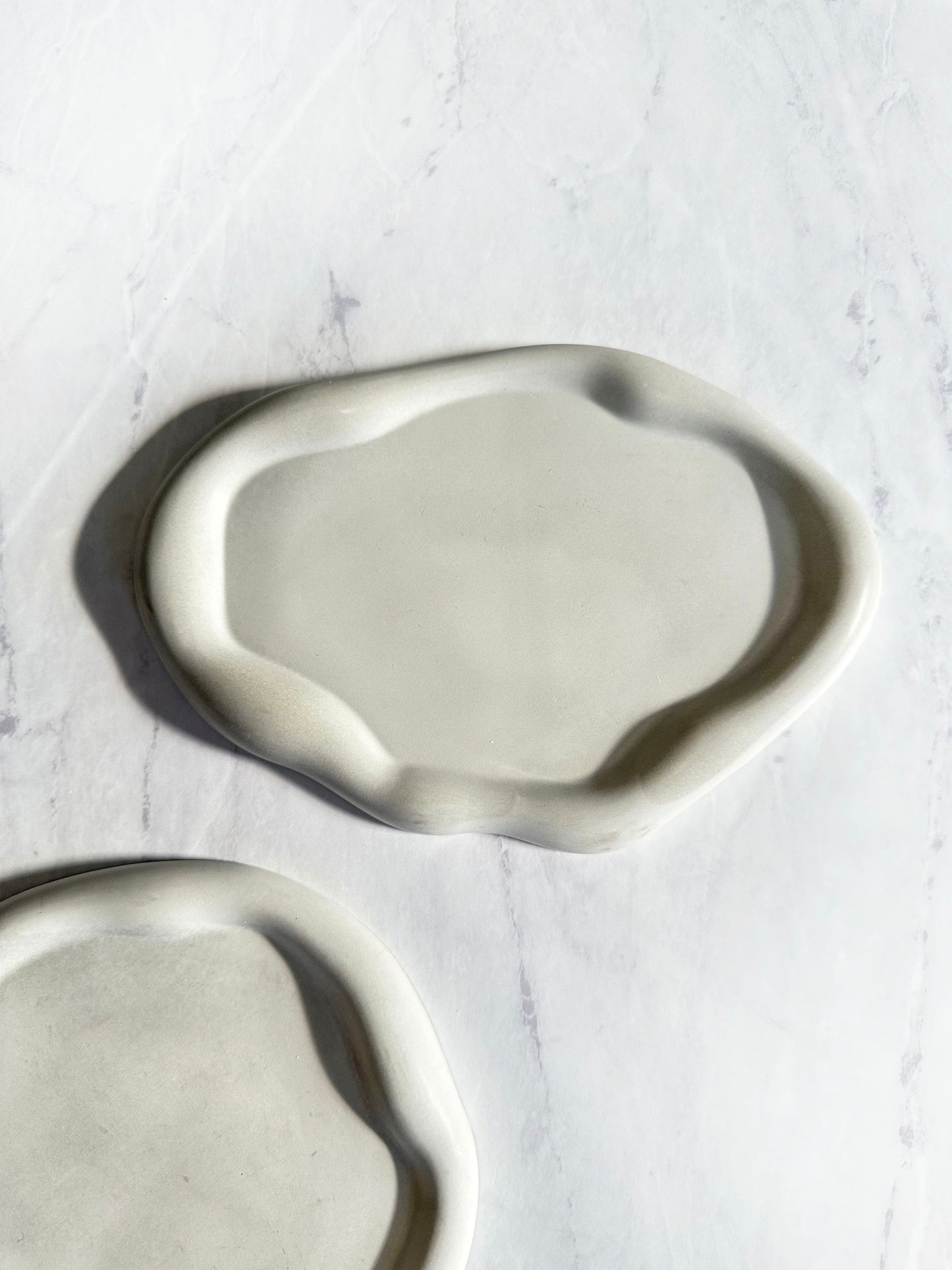 Cloud Irregular Concrete Tray
