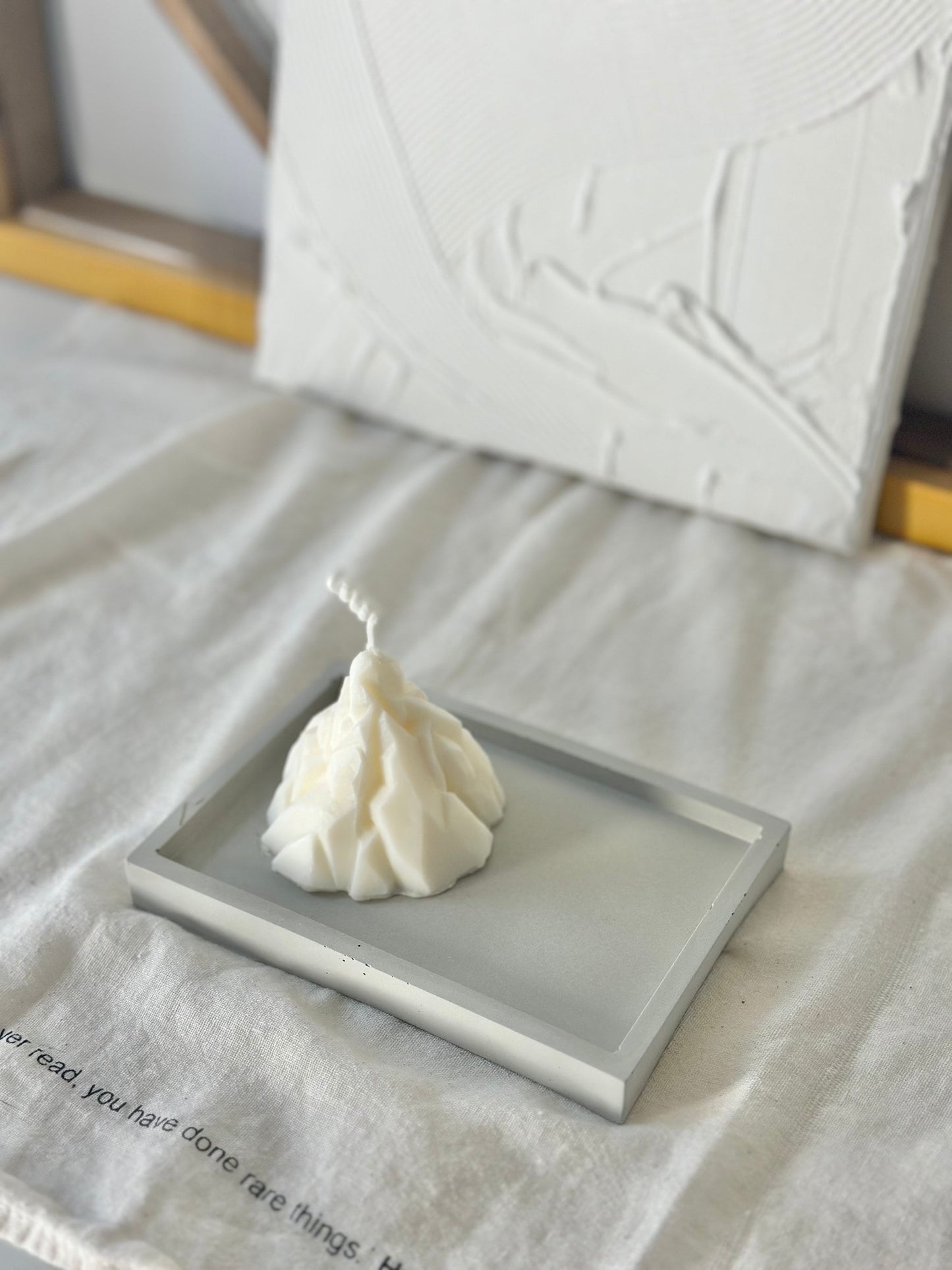 Mountain Soy Candle with Tray