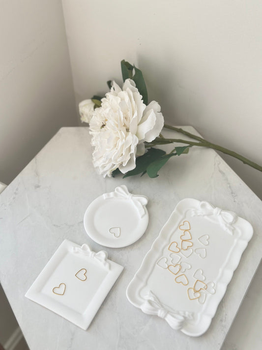 Lace Bow Tray