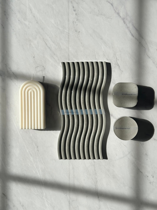 Wavy Ribbed Concrete Tray
