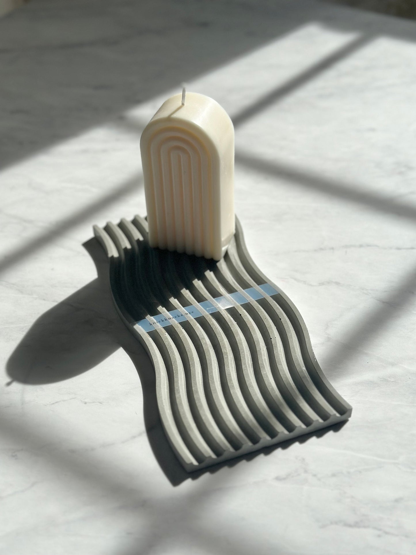 Wavy Ribbed Concrete Tray