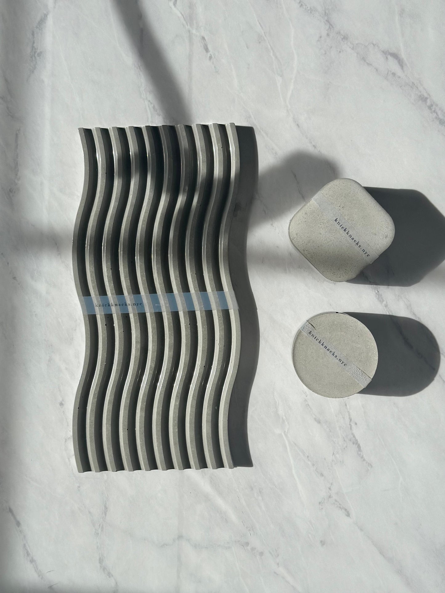Wavy Ribbed Concrete Tray